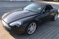 aston-martin-v8-vantage-roadster