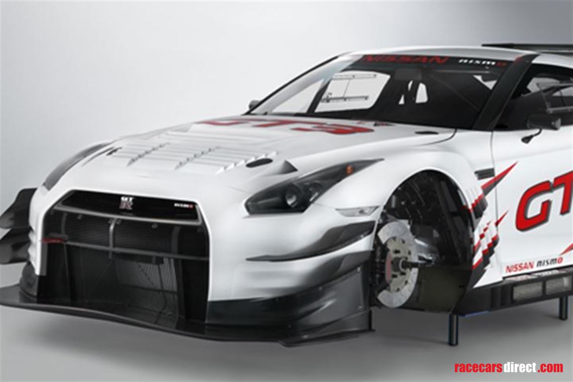 nissan-gt-r-gt3--race-car