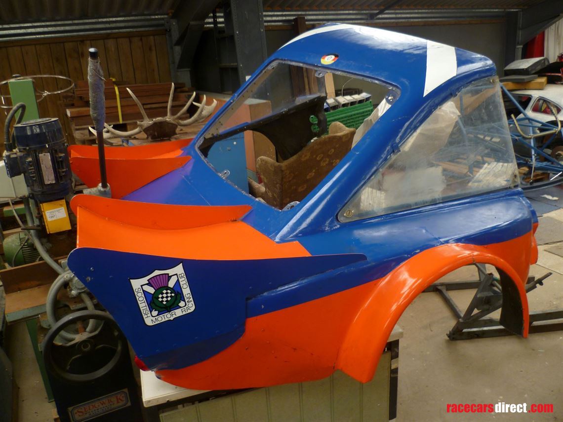 silhouette-base-space-frame-special-saloon