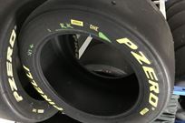 free-used-pirelli-dhe-slicks-80km-to-200-km-a