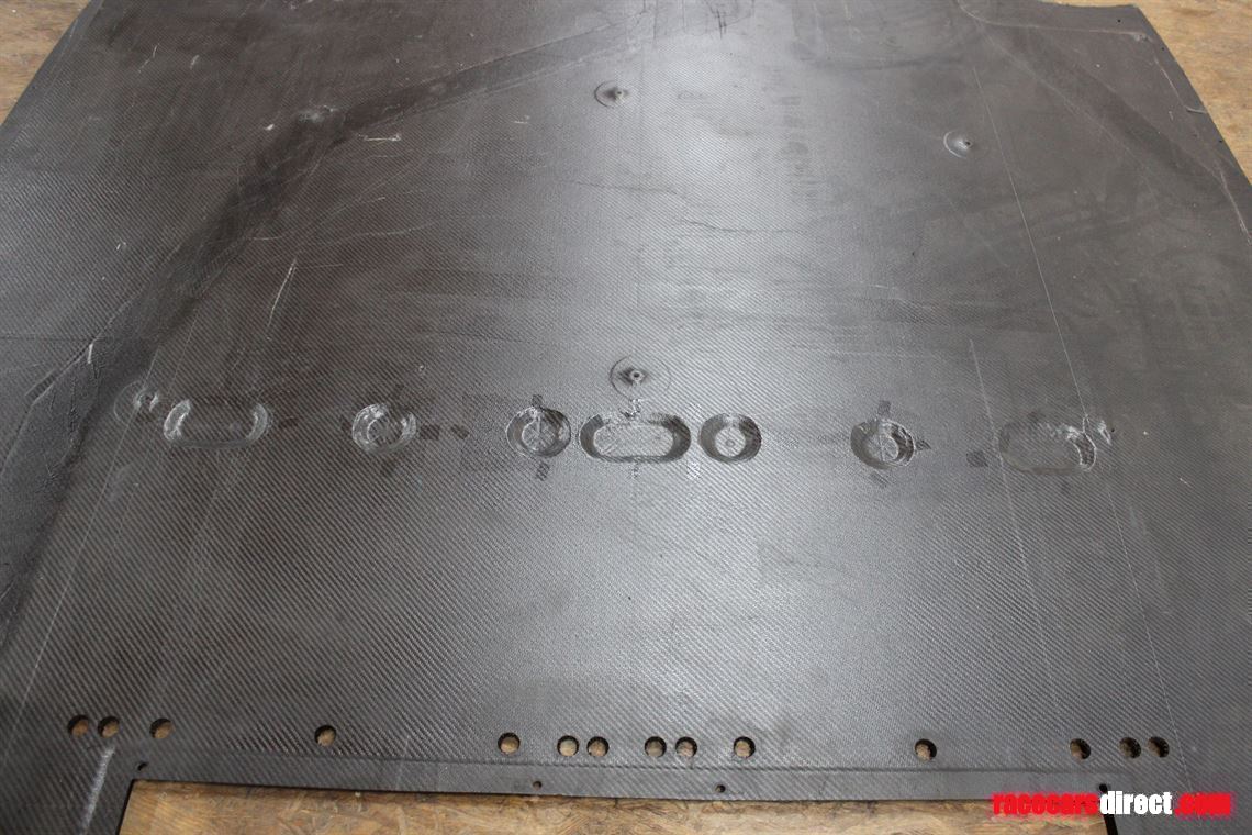 lotus-elise-gt1-floor