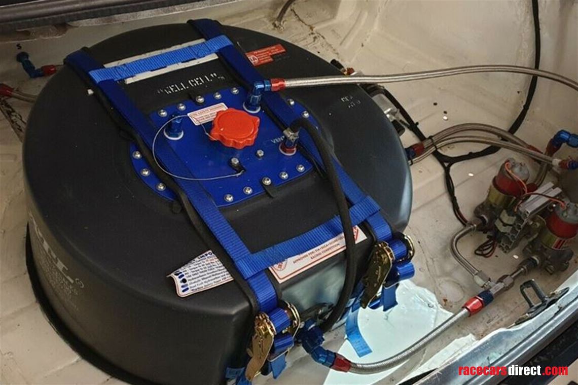 ford-sapphire-cosworth-race-car