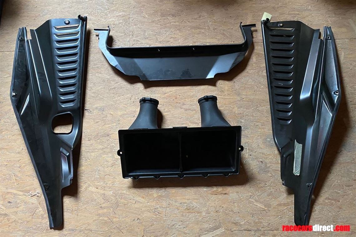 ferrari-458-engine-cover-parts