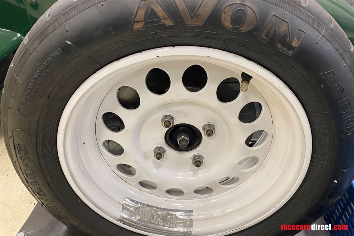 ray-gr14-formula-ford-race-car