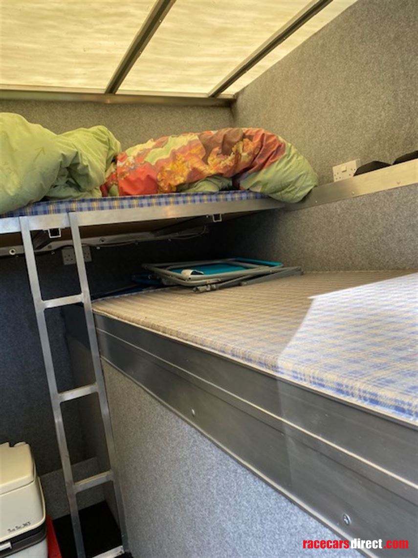 mercedes-814-rigid-transporter-75t