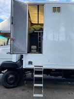 mercedes-814-rigid-transporter-75t