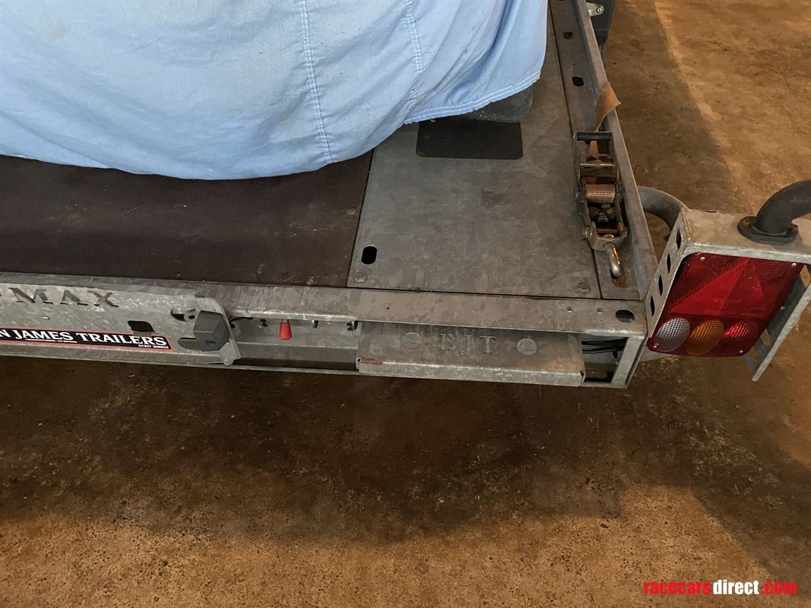 brian-james-a-max-trailer