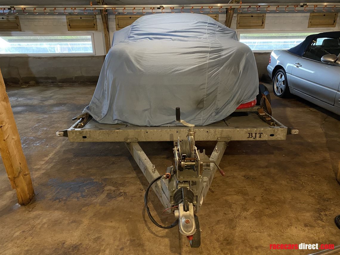 brian-james-a-max-trailer