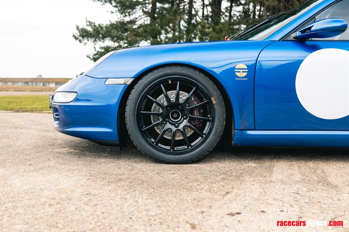 2005-porsche-997-c2s-racecar-or-road-racer