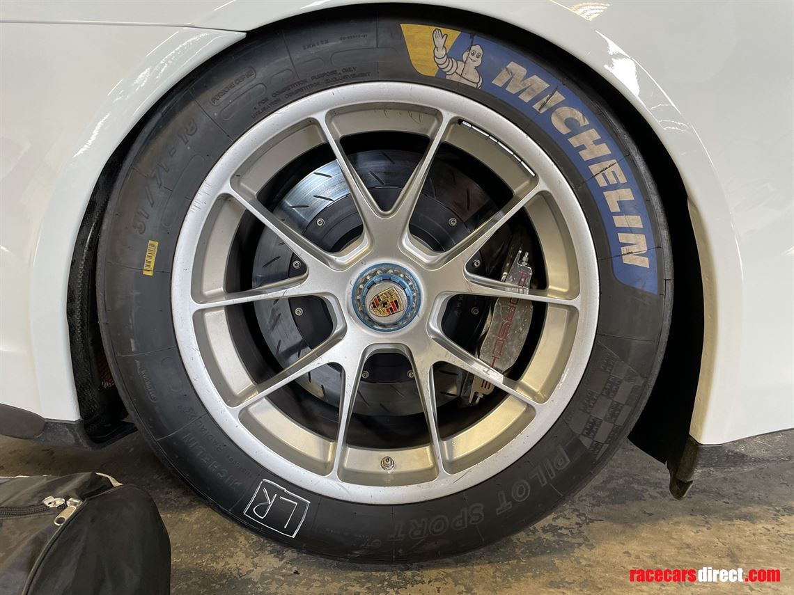 porsche-9912-gt3-cup