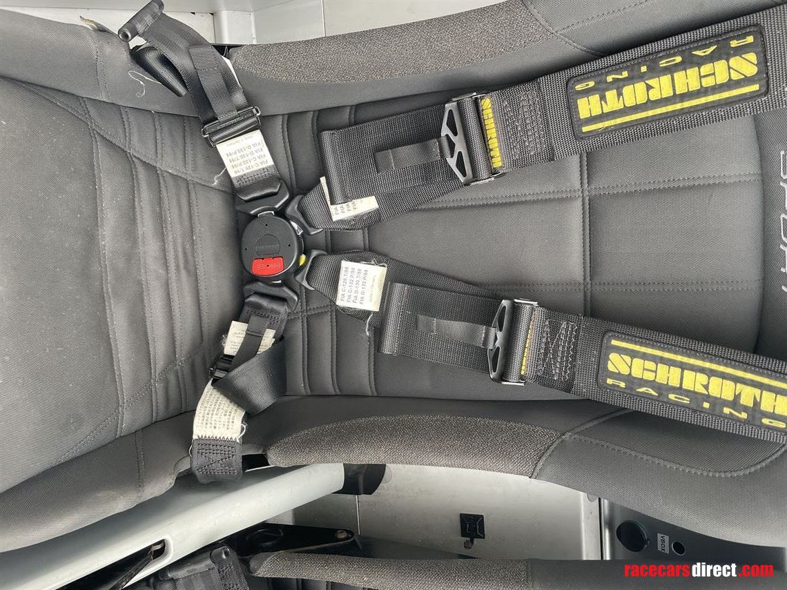 lotus-2-eleven---factory-sva-road-legal-car