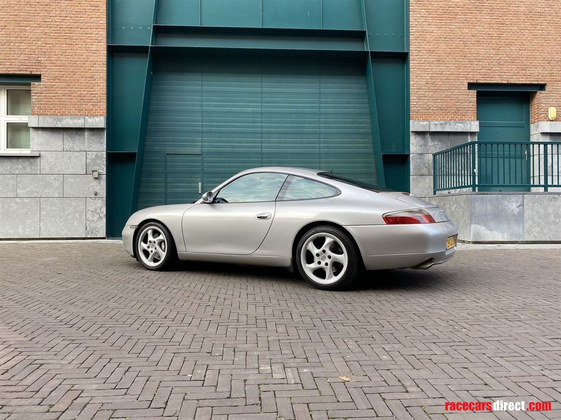 1999-porsche-911-carrera-4