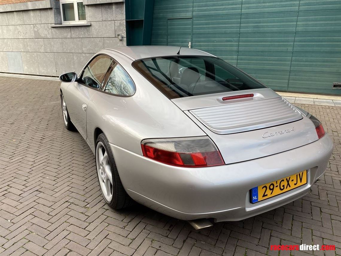 1999-porsche-911-carrera-4