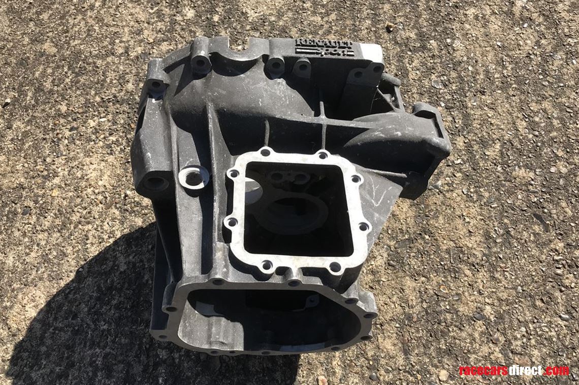 renault-megane-maxi-gearbox-casing