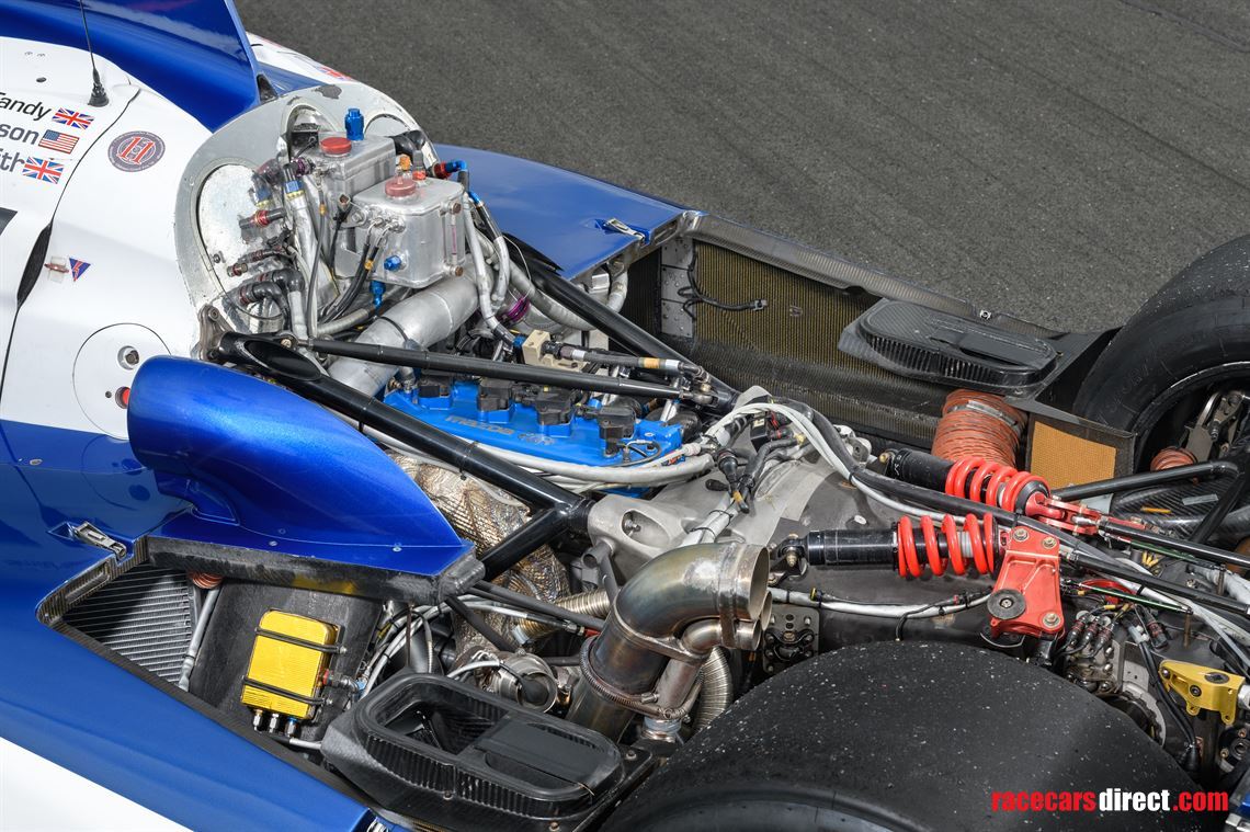 2013-dyson-racing-lola-aer-mazda-lmp1