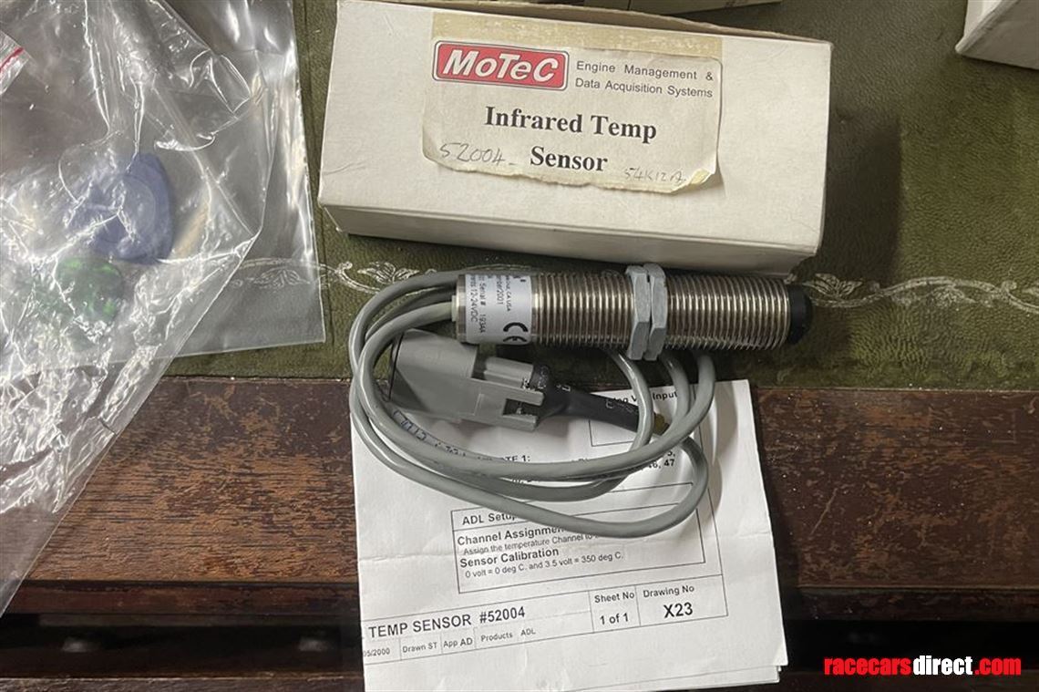 motec-infrared-temp-sensor