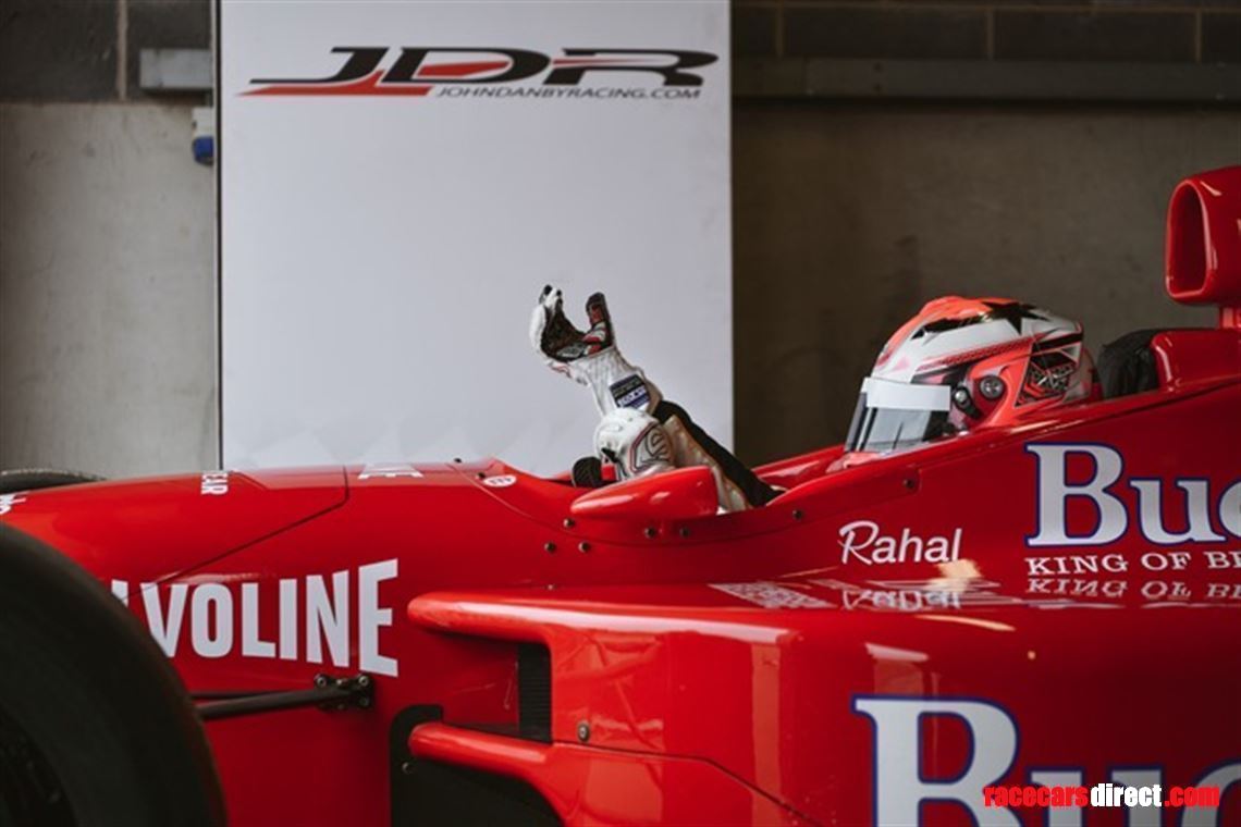 2000-riley-and-scott-mk7-indy-car---unique-ne