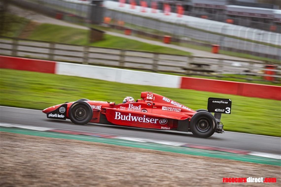 2000-riley-and-scott-mk7-indy-car---unique-ne