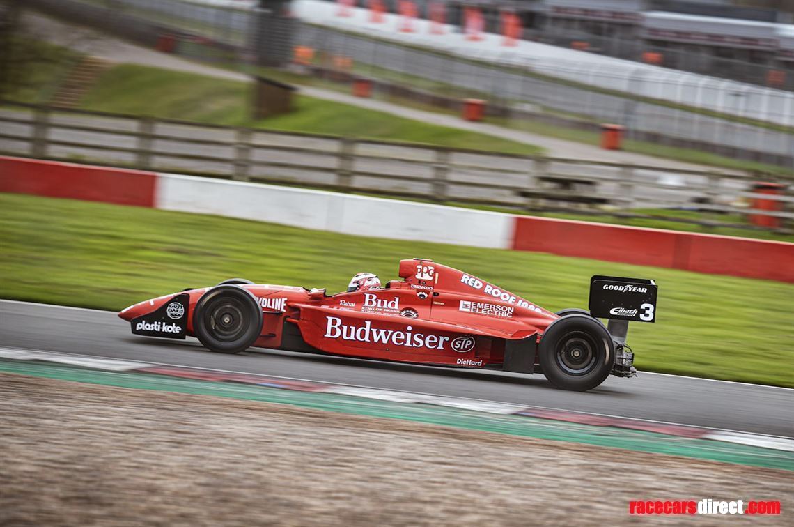 2000-riley-and-scott-mk7-indy-car---unique-ne