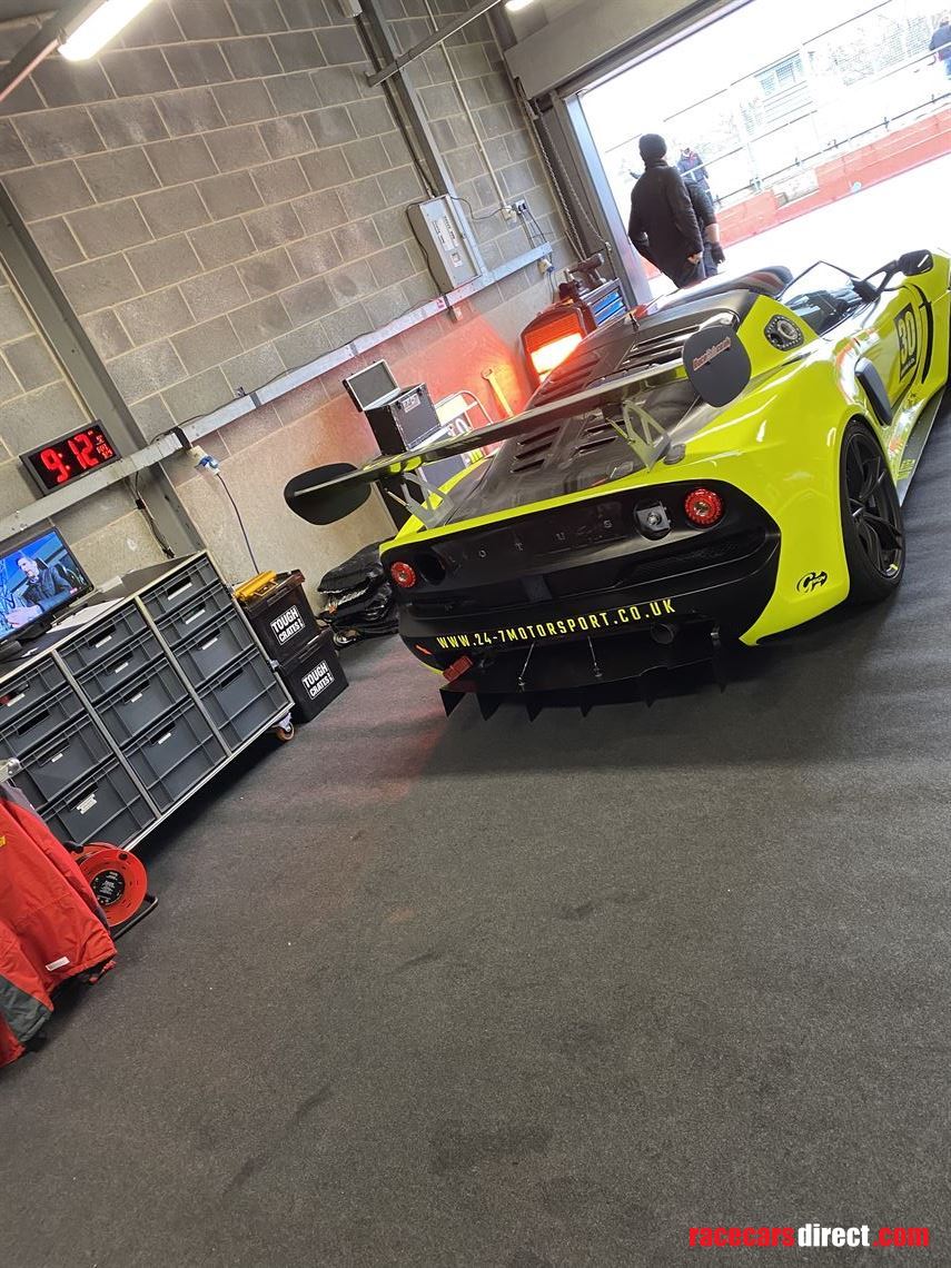 2015-lotus-exige-v6-cup-r-gt4