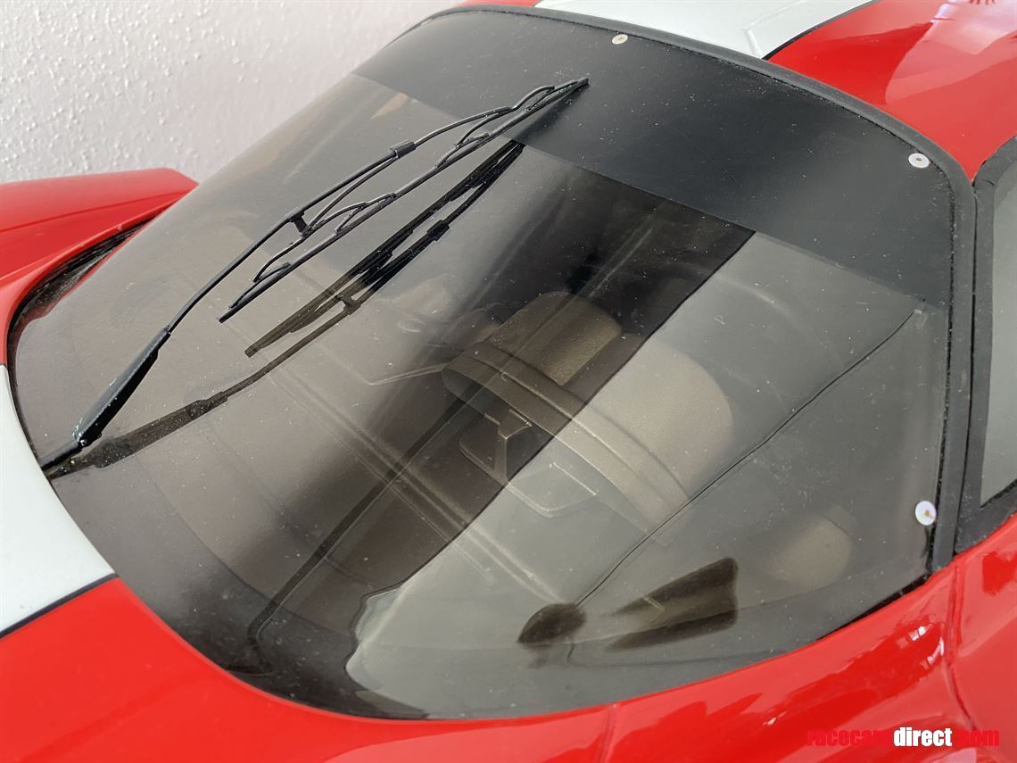 ferrari-fxx-15-scale-limited-edition-model