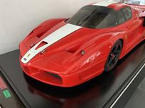 ferrari-fxx-15-scale-limited-edition-model