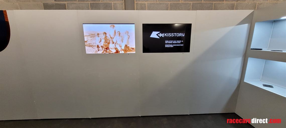 seamless-garage-boarding-system