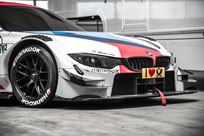 bmw-m4-dtm-rolling-chassis-show-car-simulator