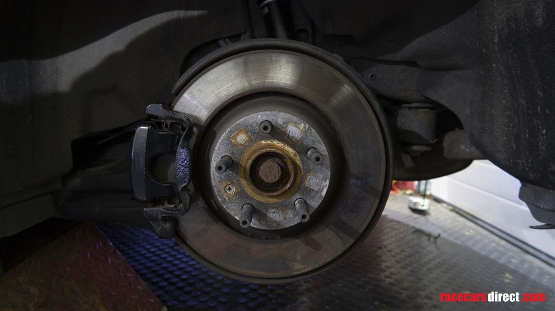 audi-tt-rs-endurance-long-distance-tracktrip