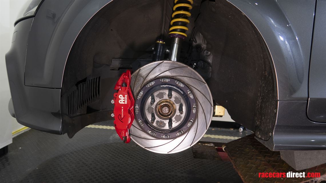 audi-tt-rs-endurance-long-distance-tracktrip