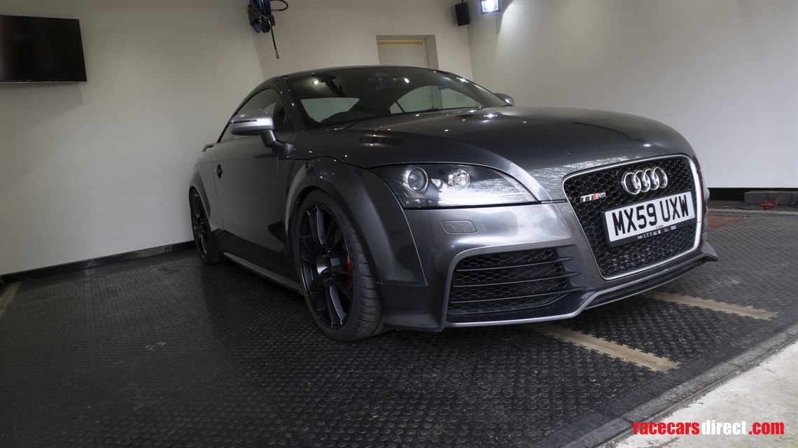 audi-tt-rs-endurance-long-distance-tracktrip