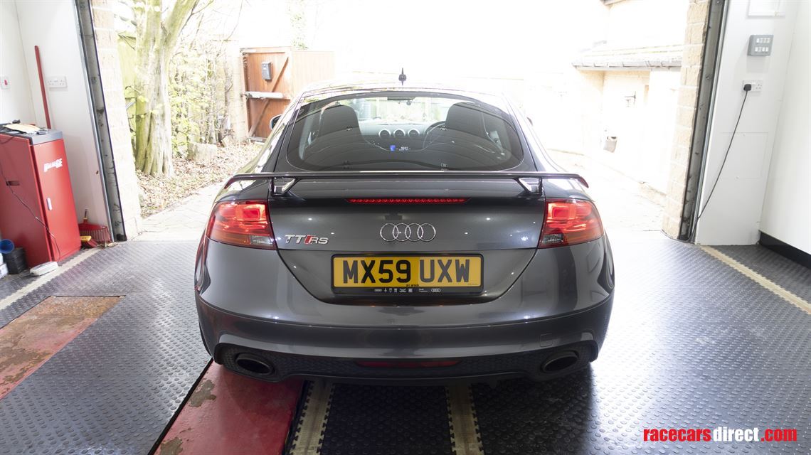 audi-tt-rs-endurance-long-distance-tracktrip