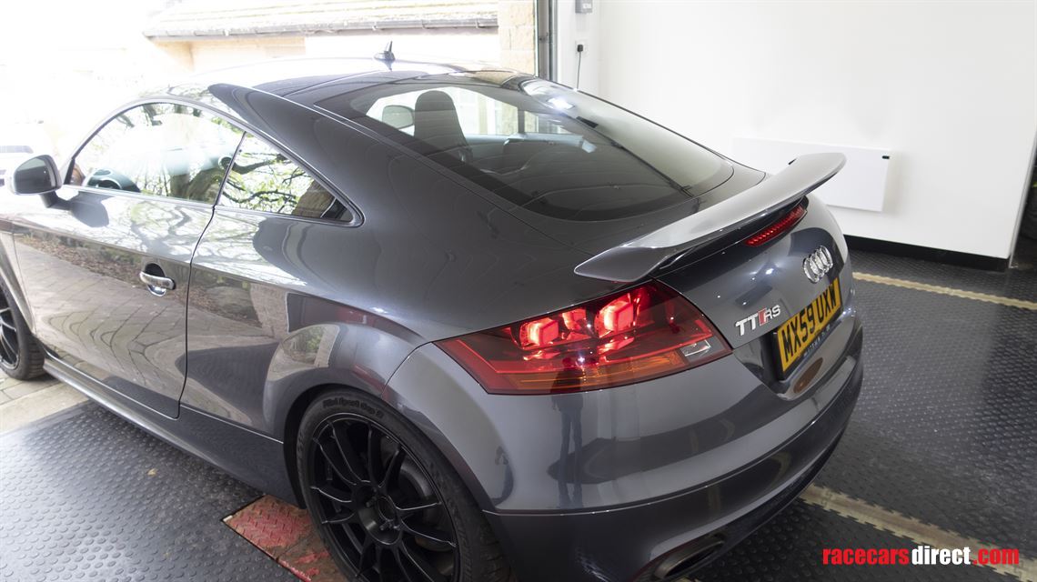 audi-tt-rs-endurance-long-distance-tracktrip