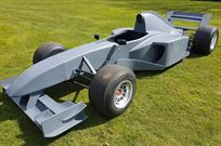 f1-full-size-show-car