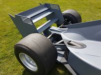 f1-full-size-show-car