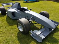 f1-full-size-show-car