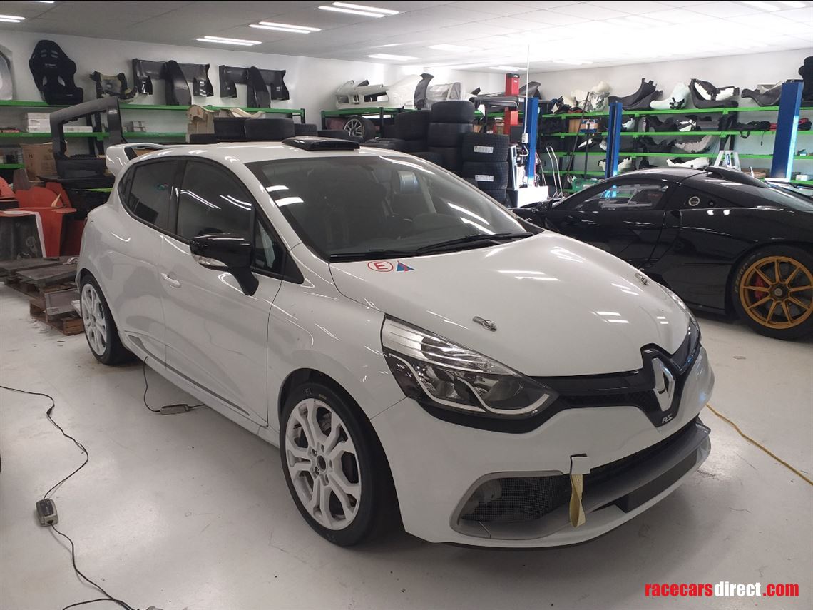 renault-clio-cup