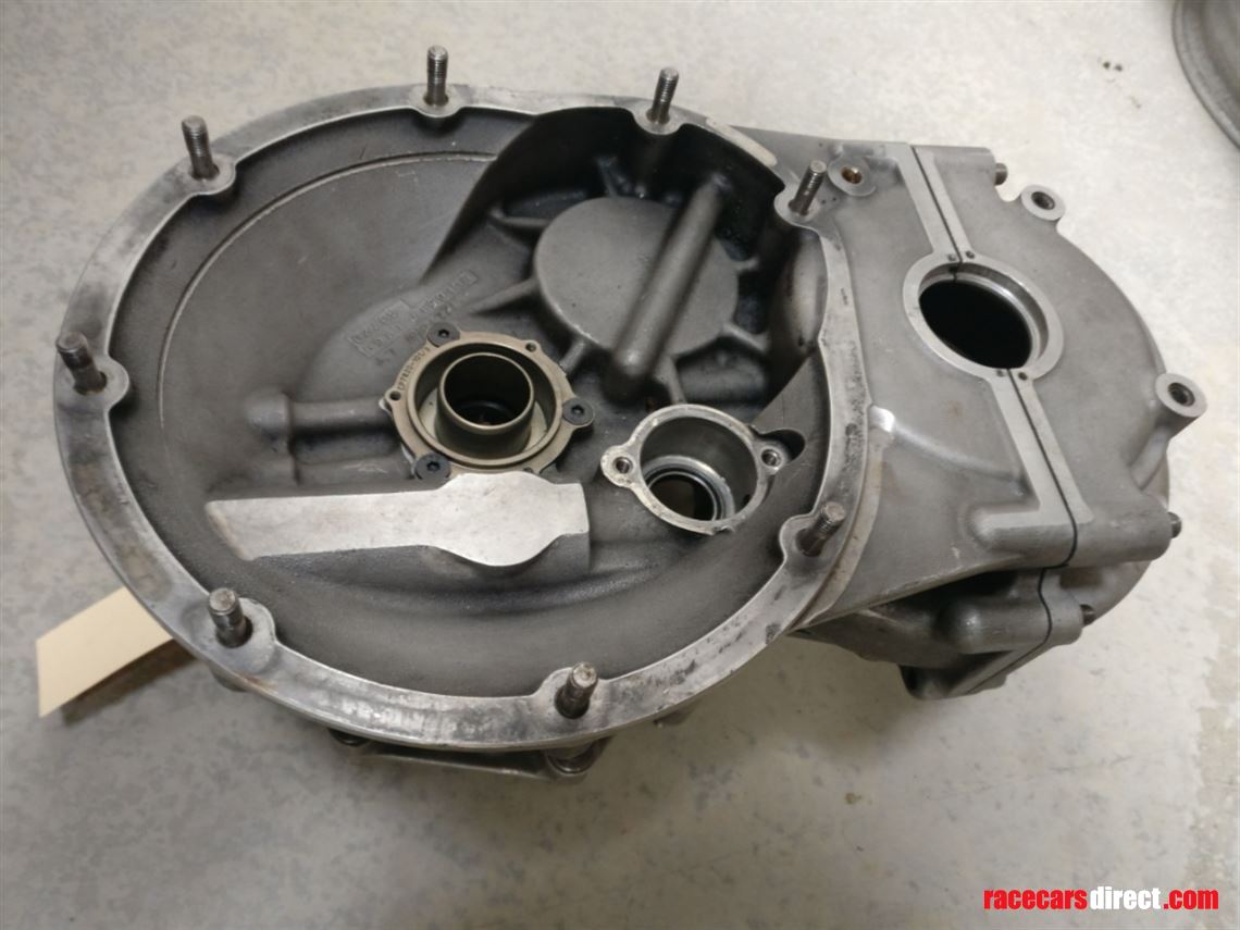 hewland-egt-maincase