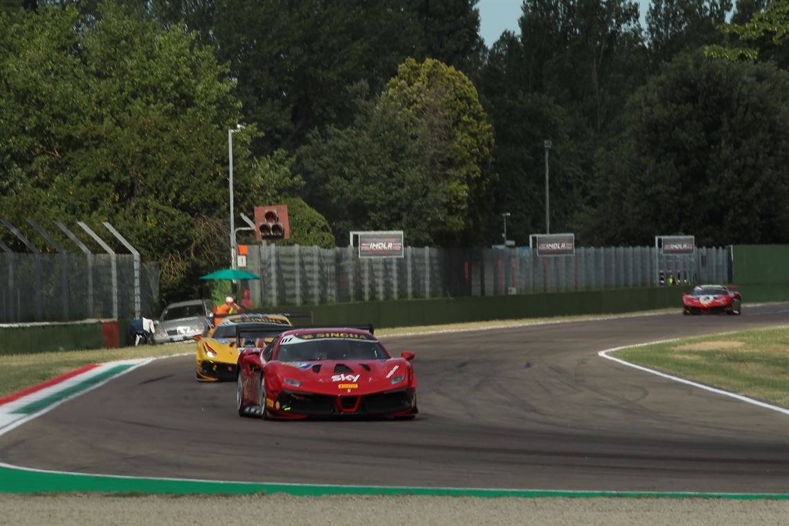 ferrari-488-challenge-evo