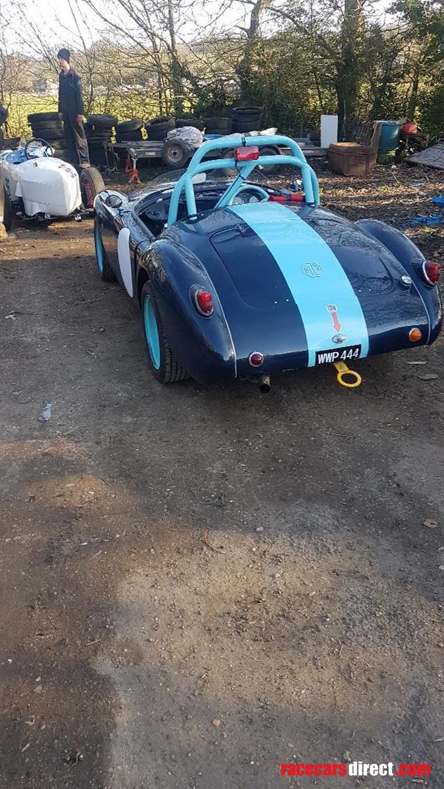 mga-race-car
