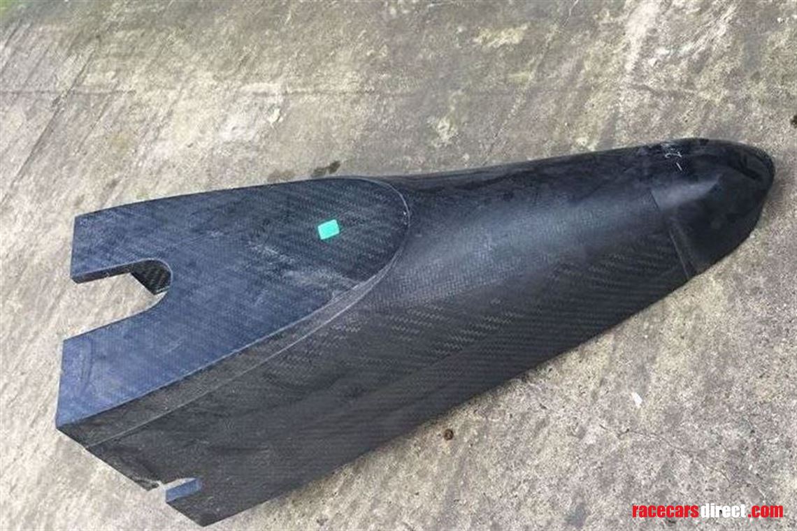 carbon-fibre-nosecone---2010-formula-renault