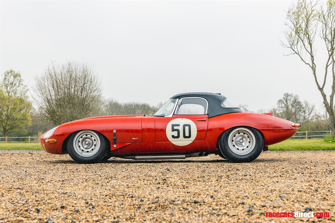 1961-jaguar-e-type-semi-lightweight