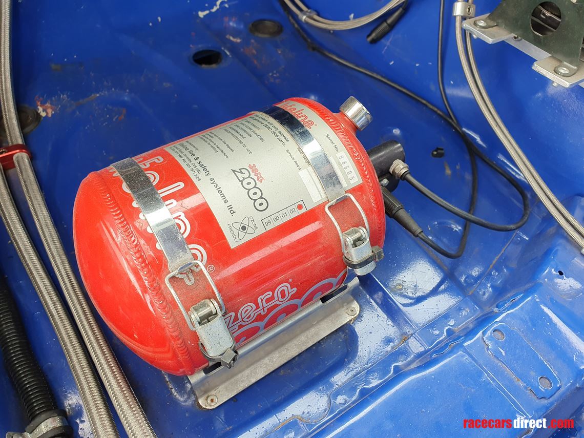 volkswagen-golf-gti-mk3-race-car--race-saloon