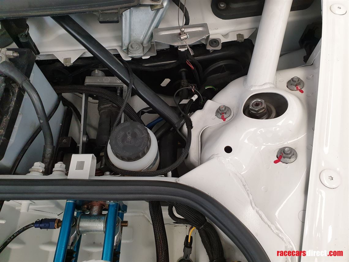 porsche-911-997-gt3-cup-my-2010-sold