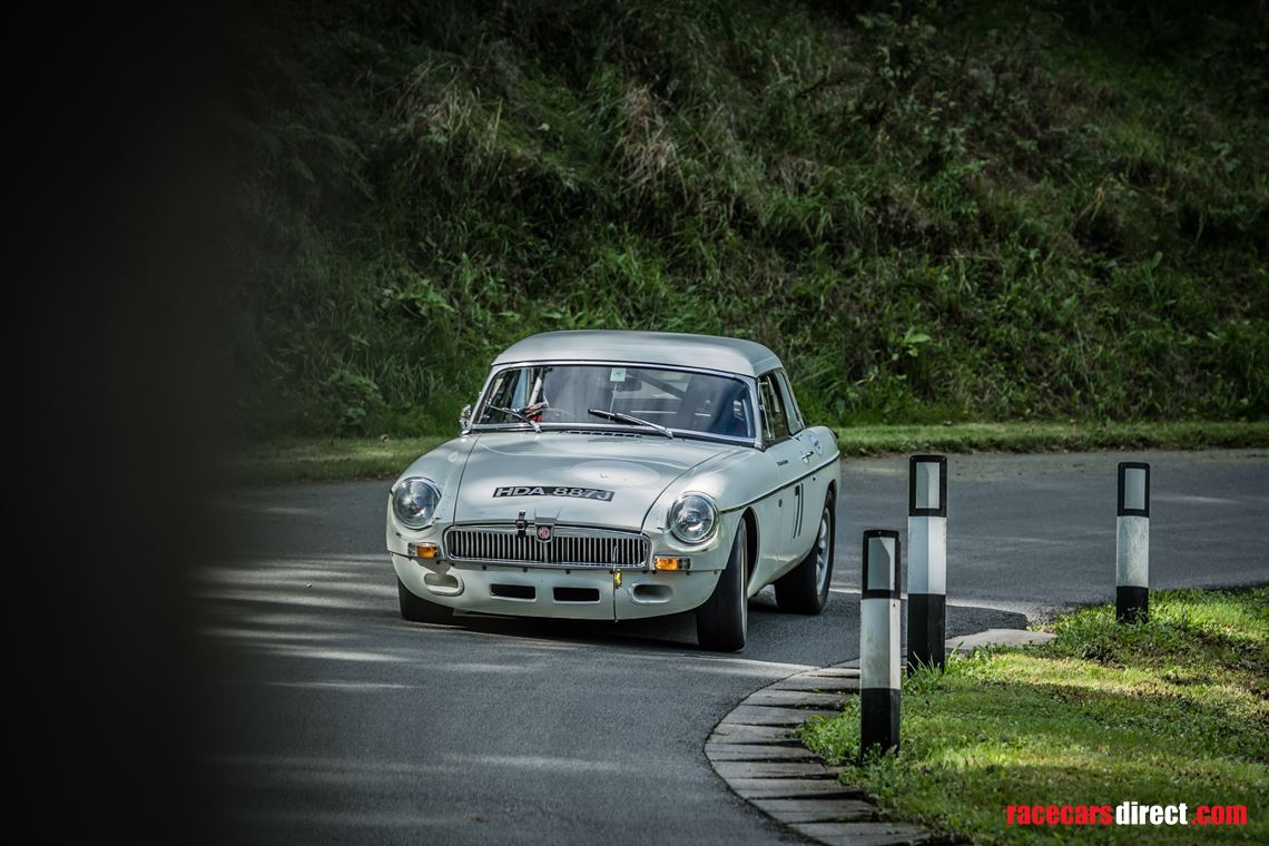 competition-mgb-1970