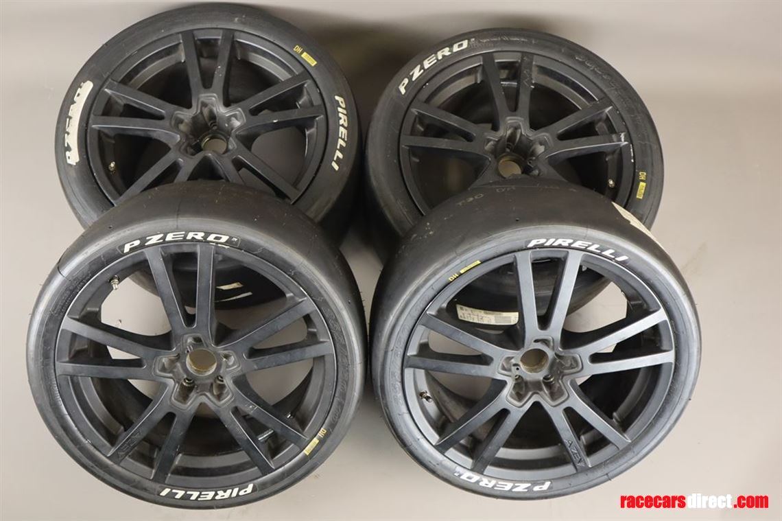 audi-r8-race-wheels