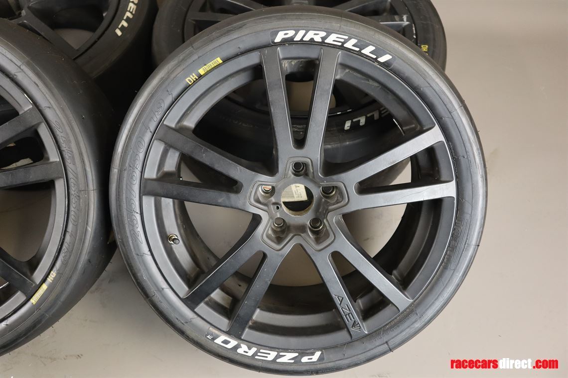 audi-r8-race-wheels