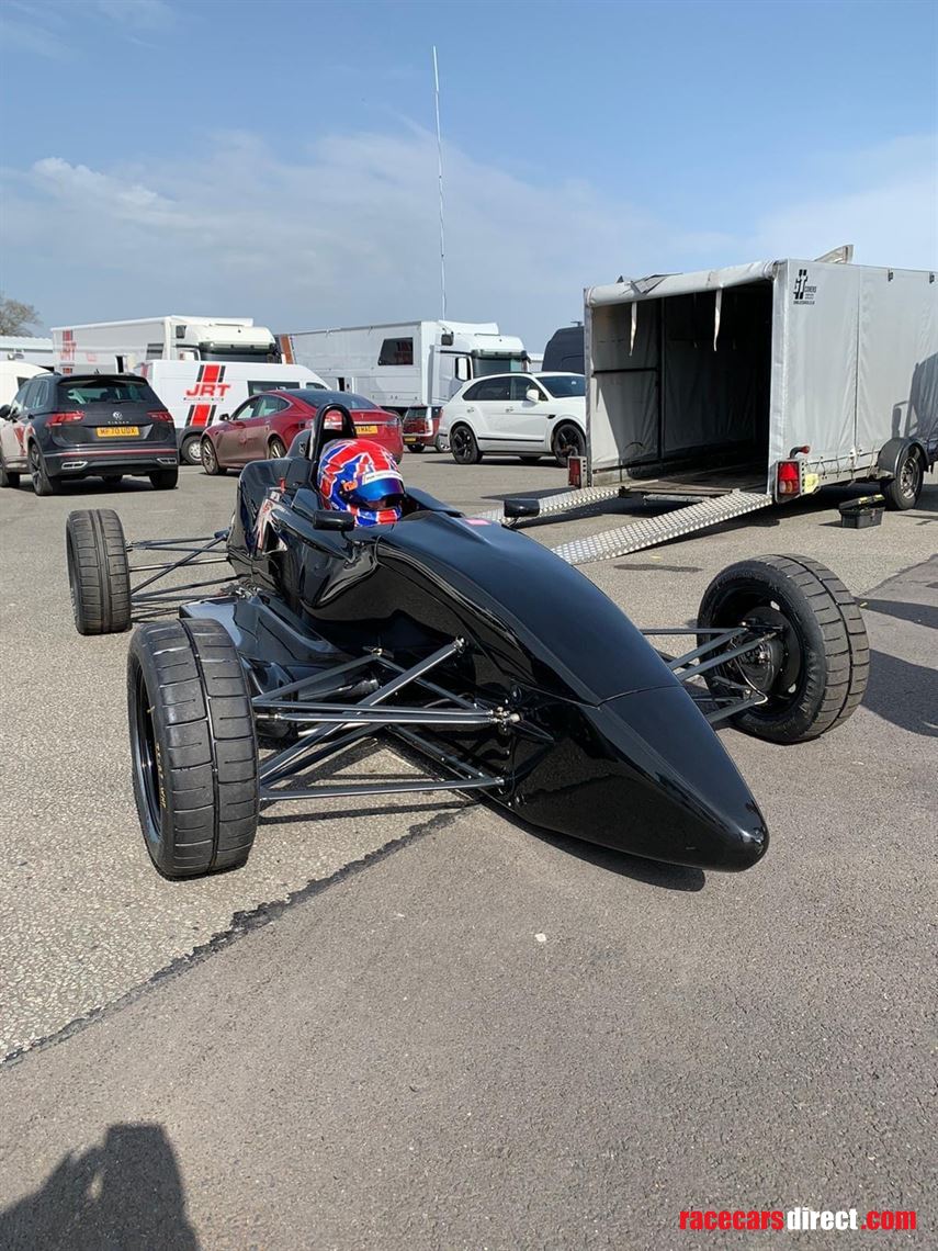 van-dieman-ff1600-rf02-formula-ford