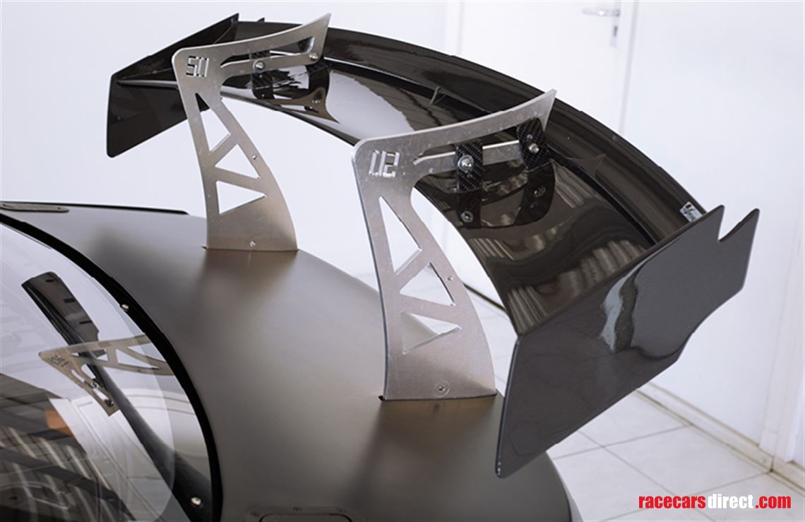 bmw-e92-m3-road-legal-track-car