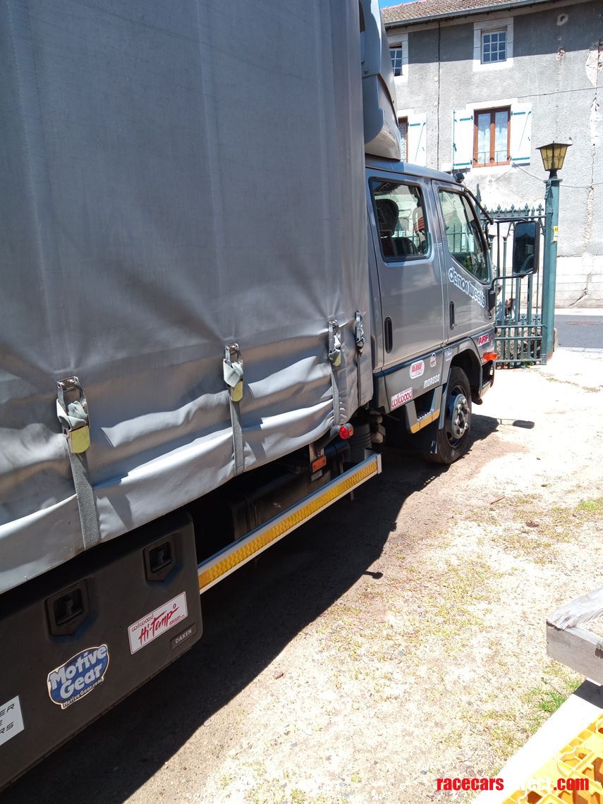 mitsubishi-canter-75-tilt-and-slide-recovery